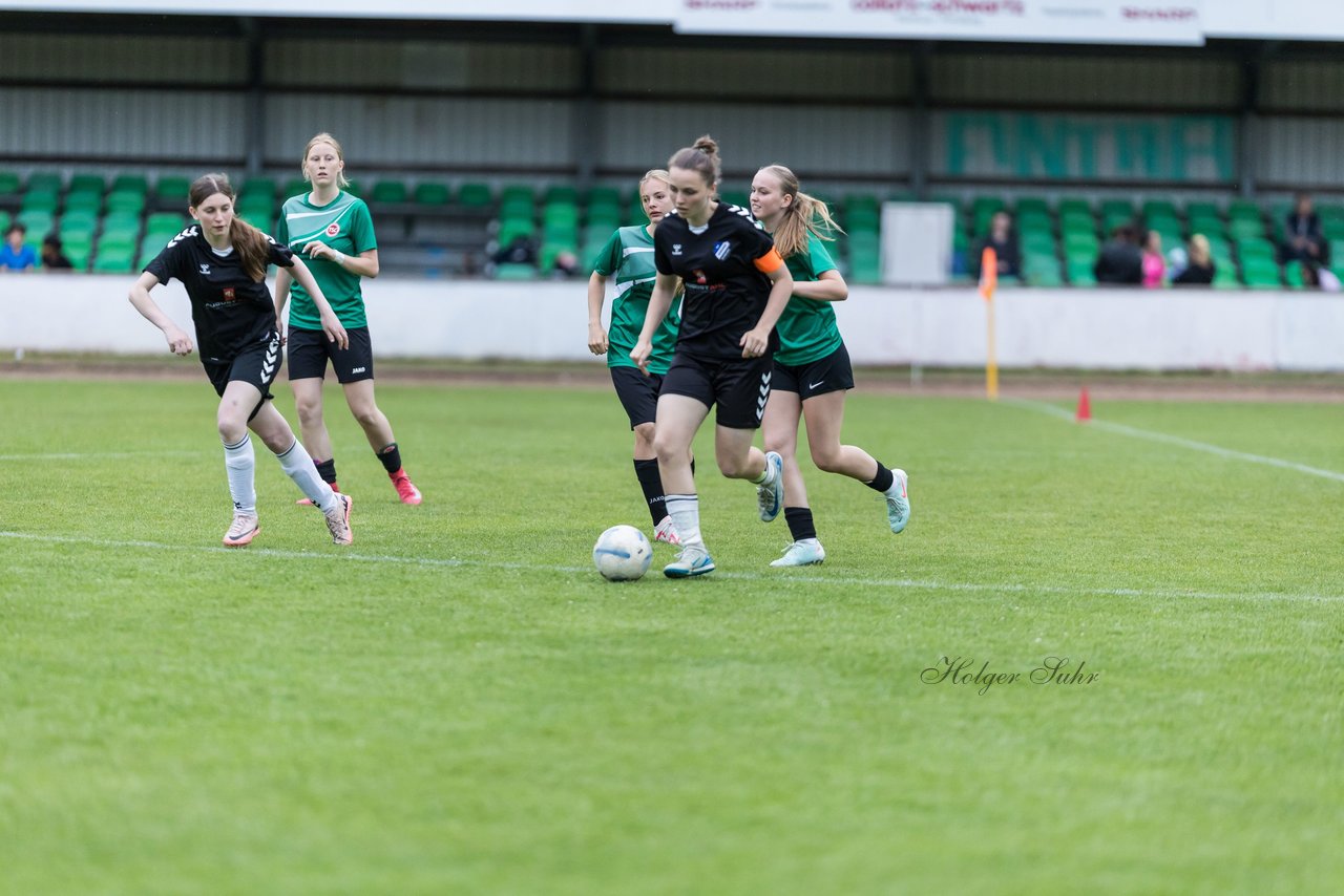 Bild 462 - Loewinnen Cup